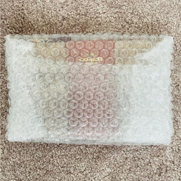 NWT - COACH SMALL WRISTLET IN COLORBLOCK SIGNATURE CANVAS (32445) - Picture 7 of 7